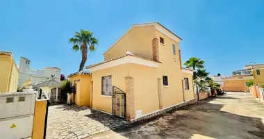 3 bedroom house in Orihuela, Spain