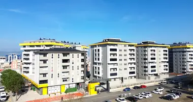 Apartamento 4 habitaciones en Yildirim, Turquía