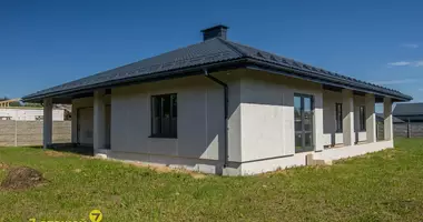 Maison dans Michanavicki sielski Saviet, Biélorussie