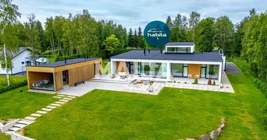 5 bedroom house in Oulunsalo, Finland