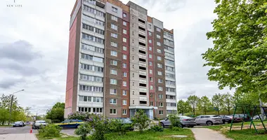 Apartamento 3 habitaciones en Minsk, Belarús