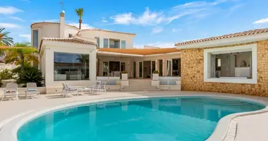 Villa in Urbanizacion Dona Pepa, Spanien