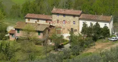Propriété commerciale 1 274 m² dans Collodi, Italie