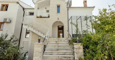 2 bedroom apartment in Herceg Novi, Montenegro
