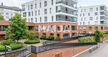 Wohnung 3 zimmer in Verwaltungsgemeinschaft Helsinki, Finnland