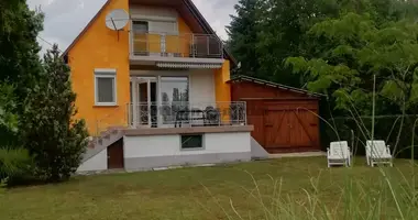 3 room house in Paloznak, Hungary