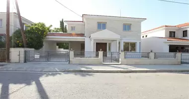 Villa 4 bedrooms in Geri, Cyprus