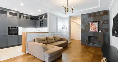 Apartamento 4 habitaciones en Minsk, Bielorrusia