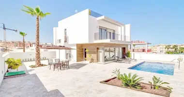 Villa 3 bedrooms with Terrace, with Garden, with Storage Room in Orihuela, Spain