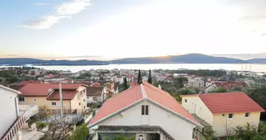 Wohnung 1 Schlafzimmer in Tivat, Montenegro