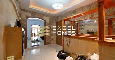 3 bedroom apartment in Paola, Malta