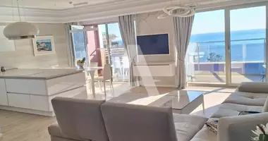 Apartamento 2 habitaciones con Vistas al mar en Budva, Montenegro