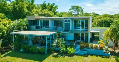 Casa 3 habitaciones en Cuajiniquil, Costa Rica