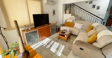 Haus 3 Schlafzimmer in Peyia, Zypern