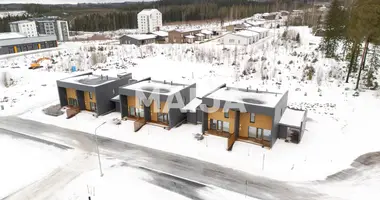 Casa 5 habitaciones en Jyvaeskylae sub-region, Finlandia