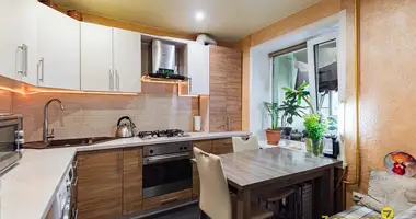 Apartamento 3 habitaciones en Lyasny, Belarús