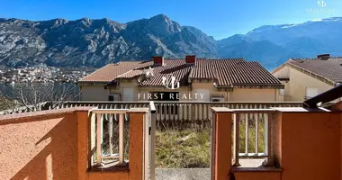 1 bedroom apartment in Muo, Montenegro