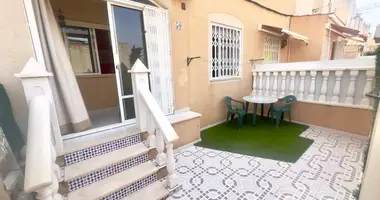 Bungalow 1 bedroom in Torrevieja, Spain