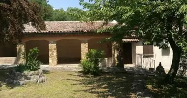 Dom w Quarrata, Włochy