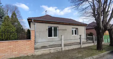 3 room house in Varpalota, Hungary