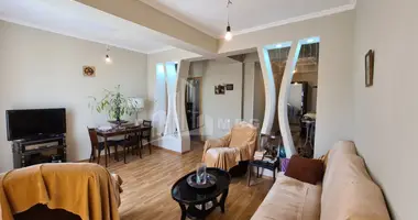 Apartamento 5 habitaciones en Georgia, Georgia