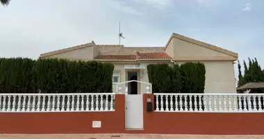 Villa 3 bedrooms with bathroom, with private pool, nearby golf course in Rojales, Spain