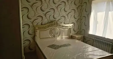 Квартира 3 комнаты с балконом, с мебелью, с кондиционером в Юкоричирчикский район, Узбекистан