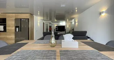 Casa 4 habitaciones en Orihuela, España