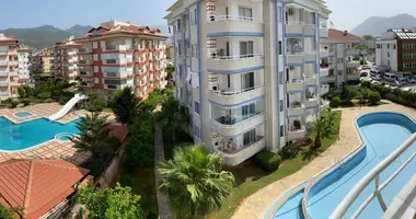 Apartamento 3 habitaciones con aparcamiento, con ascensor, con la piscina en Alanya, Turquía