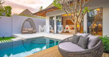 Villa 2 habitaciones con Amueblado, con Aire acondicionado, con Piscina en Phuket, Tailandia