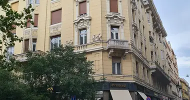 Apartamento 4 habitaciones en Budapest, Hungría