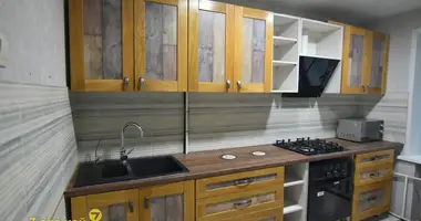 Apartamento 2 habitaciones en Smalyavichy, Belarús