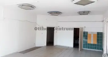 Nieruchomości komercyjne 244 m² w Komarom, Węgry