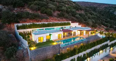 Mansion 3 bedrooms in Bodrum, Turkey