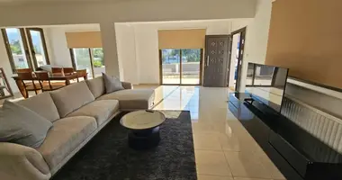 5 bedroom house in Parekklisia, Cyprus