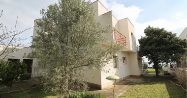 4 room house in Kastel Novi, Croatia