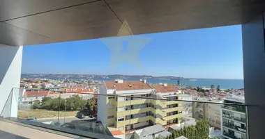Mieszkanie 4 pokoi w Belem, Portugalia