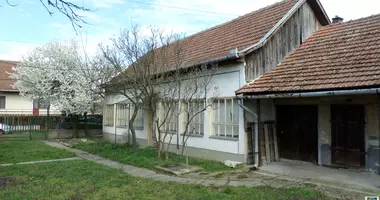 3 room house in Tiszacsege, Hungary