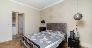 Квартира 3 комнаты в Польша