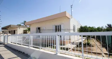 Bungalow 2 chambres dans Oróklini, Chypre