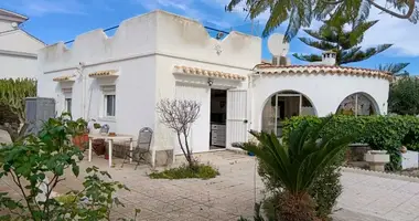 Villa en Torrevieja, Španjolska