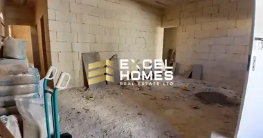 2 bedroom apartment in Munxar, Malta