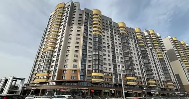 Tienda 94 m² en Minsk, Bielorrusia