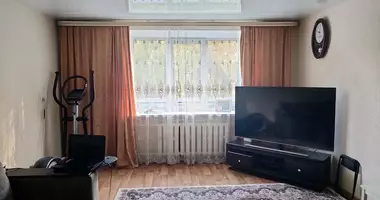Mieszkanie 3 pokoi w Karaliova, Białoruś