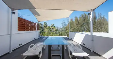 Villa 5 bedrooms in Ban Bang Thao, Thailand