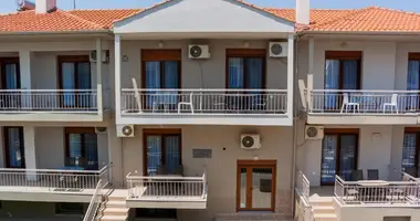 Hotel 500 m² in Nikiti, Griechenland