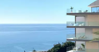 Penthouse 3 bedrooms with Air conditioner, with Sea view, with parking in Fuengirola, Spain