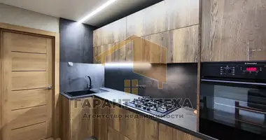 Apartamento 3 habitaciones en Brest, Bielorrusia