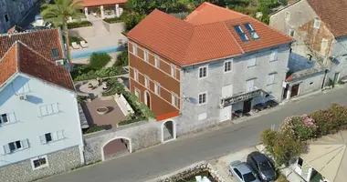 Casa 8 habitaciones en Prcanj, Montenegro