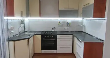 Apartamento 3 habitaciones en Minsk, Belarús